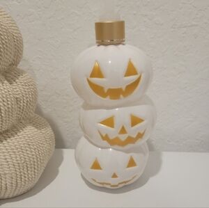 Marshalls White and Gold Pumpkin Trio Handsoap.